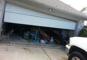 Garage Door Off Track Close To Rock Hill, SC Garage Door Off Track Nearby Rock Hill, SC